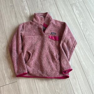 Pink Patagonia pull over size small